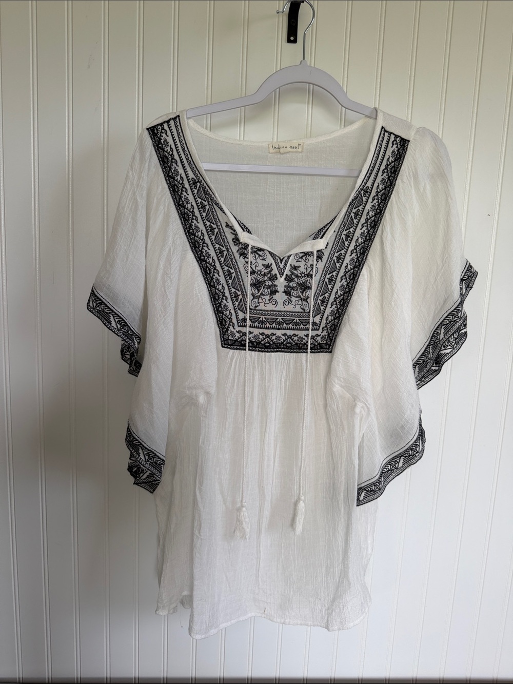 Indigo Soul Boho Poncho Sleeves Size 2XL Shirt Embroidered Tassels Boho Hippie